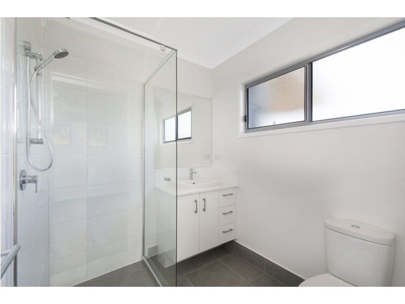 12 Snowwood Avenue, Maleny QLD 4552