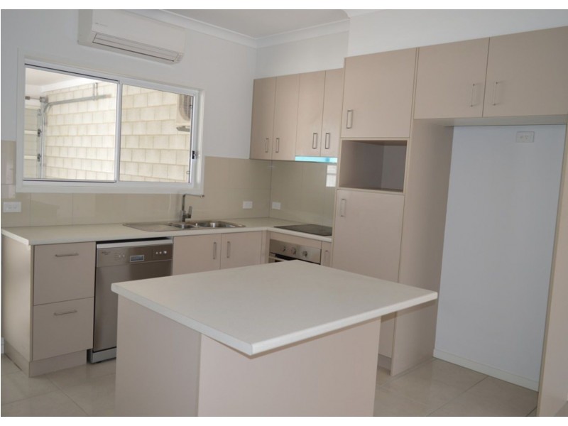Unit 1/6 Gympie Street, Landsborough QLD 4550