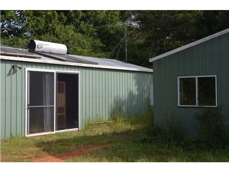 62 Burgess Avenue, Maleny QLD 4552