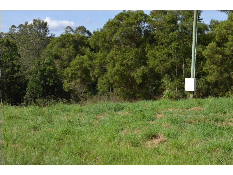 62 Burgess Avenue, Maleny QLD 4552