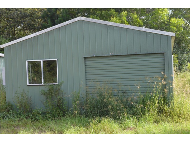 62 Burgess Avenue, Maleny QLD 4552