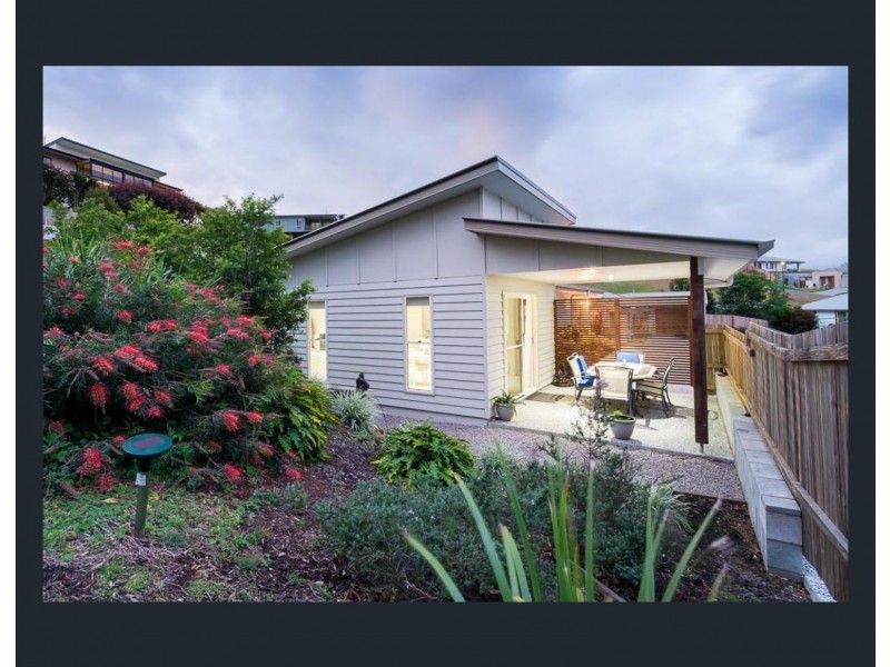 1/5 Pepper Berry Street, Maleny QLD 4552