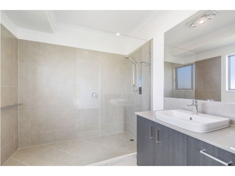 5 Snowwood Avenue, Maleny QLD 4552