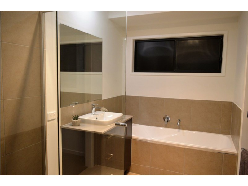 5 Snowwood Avenue, Maleny QLD 4552