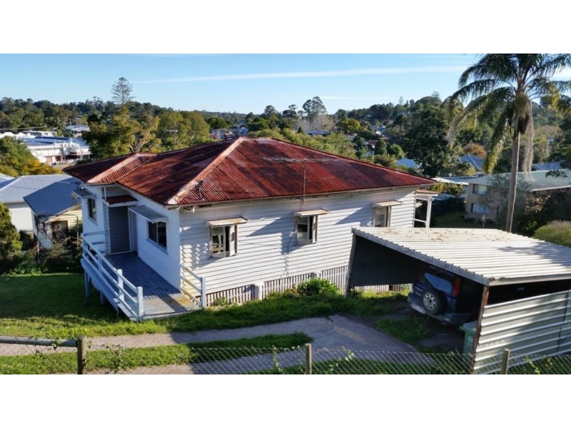13 Teak Street, Maleny QLD 4552