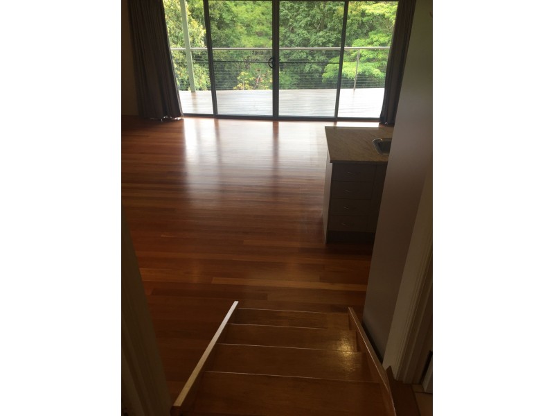 1/4 Willaroo Way, Maleny QLD 4552