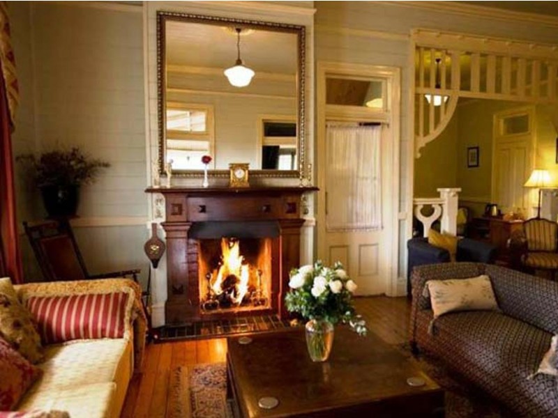 58 Maple Street, Maleny QLD 4552