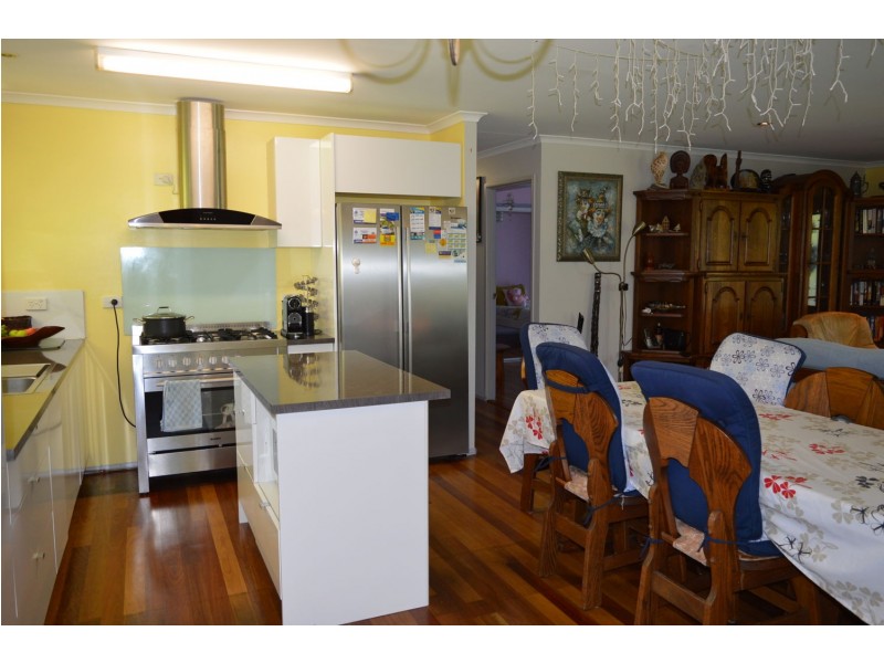 622 Eastern Mary River Road, Cambroon QLD 4552