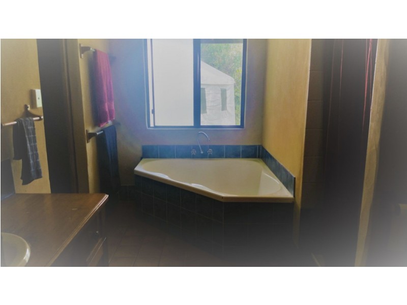 100 Burgum Road, Maleny QLD 4552