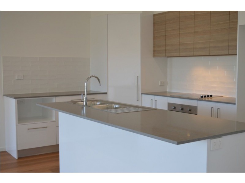 17 Greenhills Esplanade, Maleny QLD 4552