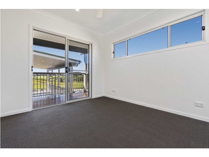 17 Greenhills Esplanade, Maleny QLD 4552