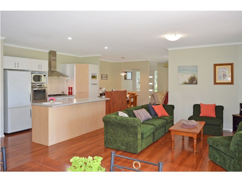 29 Ravenberg Drive, Maleny QLD 4552