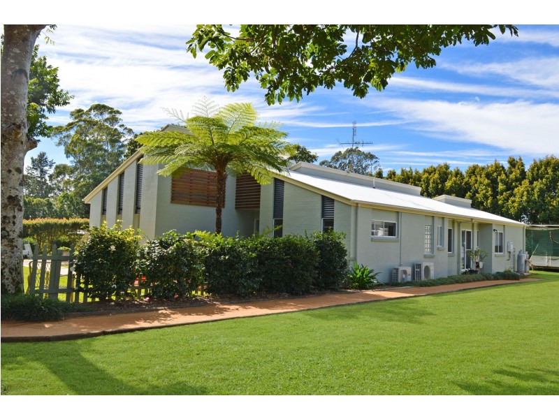 29 Ravenberg Drive, Maleny QLD 4552