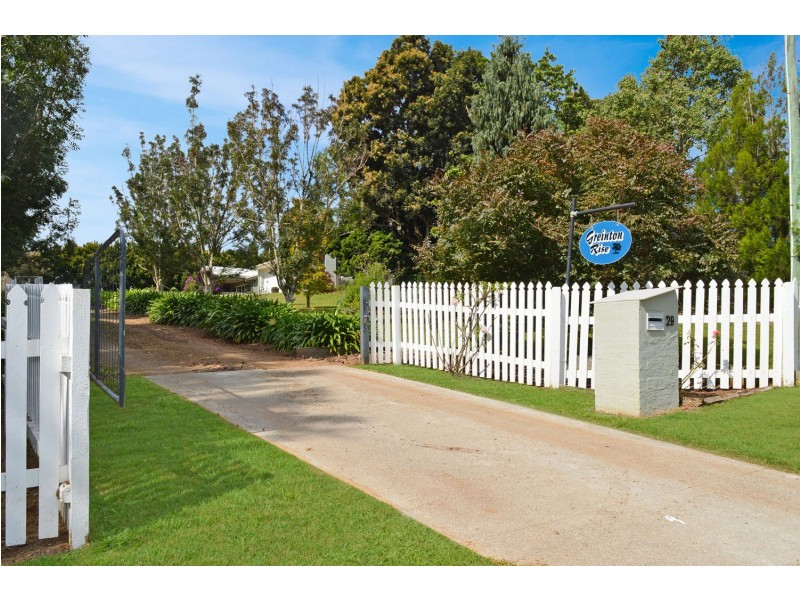 29 Ravenberg Drive, Maleny QLD 4552