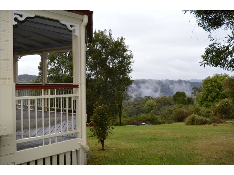 16 Lower Trail Road, Maleny QLD 4552