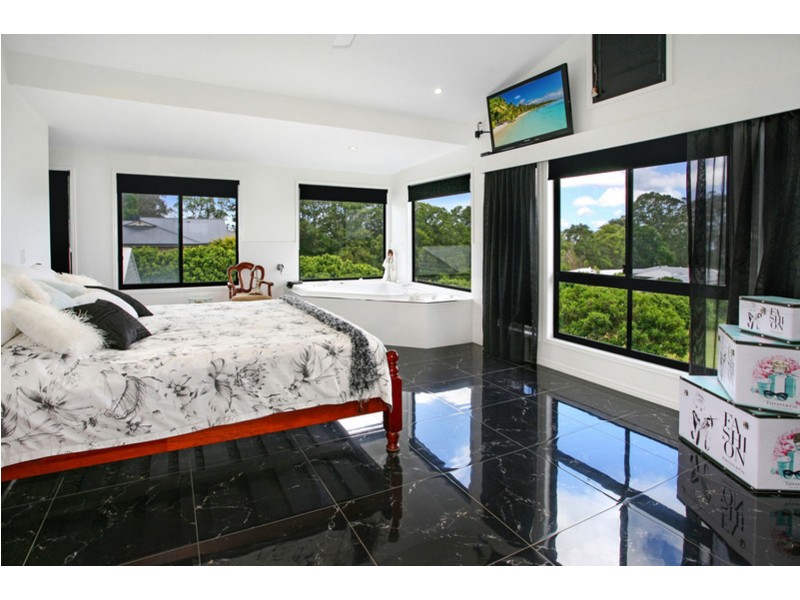 48 Cynthia Hunt Drive, Flaxton QLD 4560