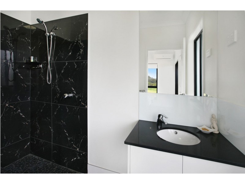 48 Cynthia Hunt Drive, Flaxton QLD 4560