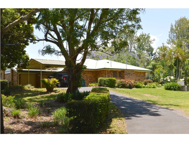 8 Grandview Road, Balmoral Ridge QLD 4552