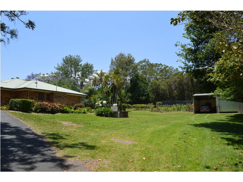 8 Grandview Road, Balmoral Ridge QLD 4552