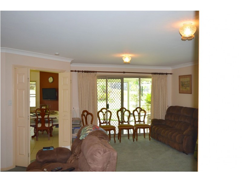 8 Grandview Road, Balmoral Ridge QLD 4552