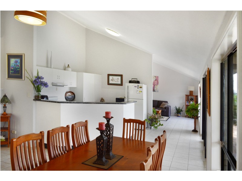 62 Tallowwood Street, Maleny QLD 4552