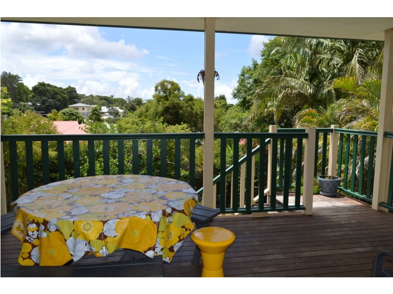 5 Pinewood Circuit, Maleny QLD 4552