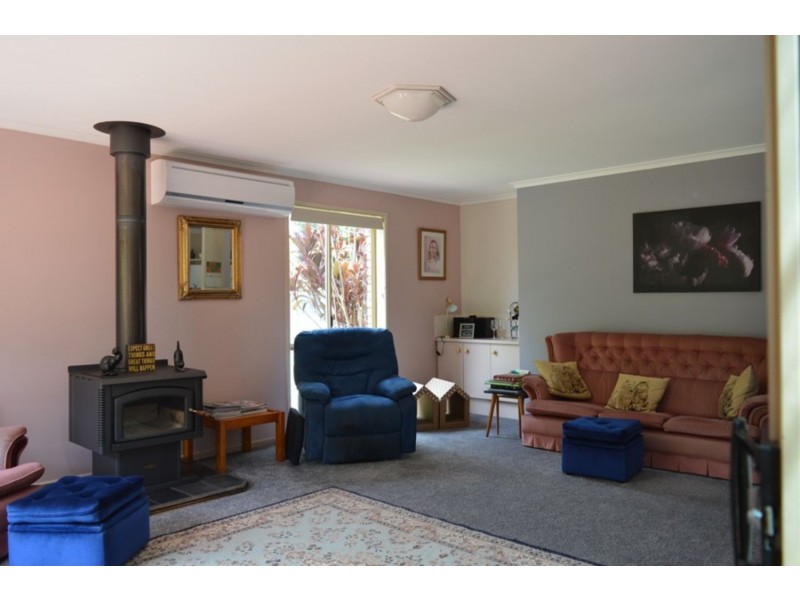 2-4 Glover Court, Montville QLD 4560