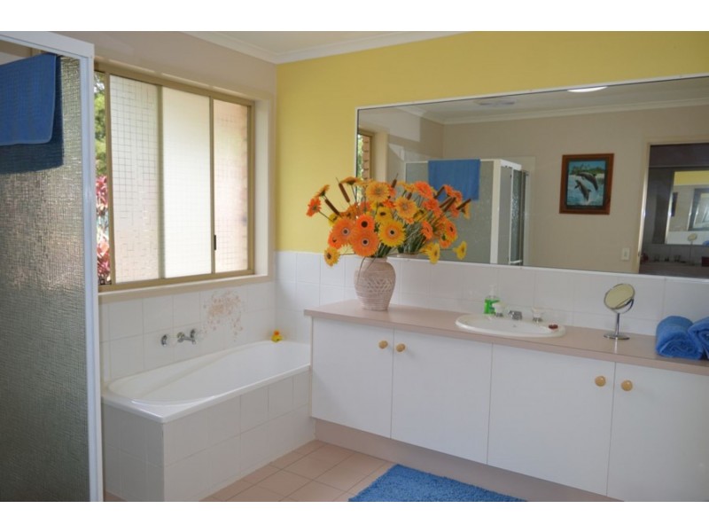 2-4 Glover Court, Montville QLD 4560