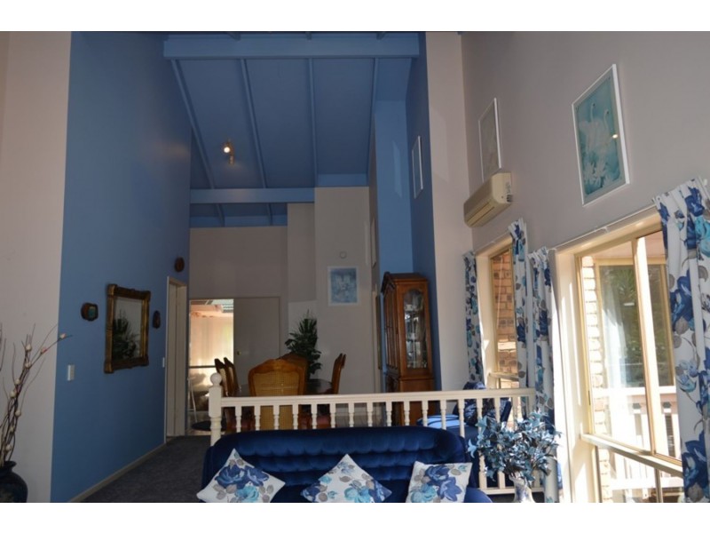 2-4 Glover Court, Montville QLD 4560