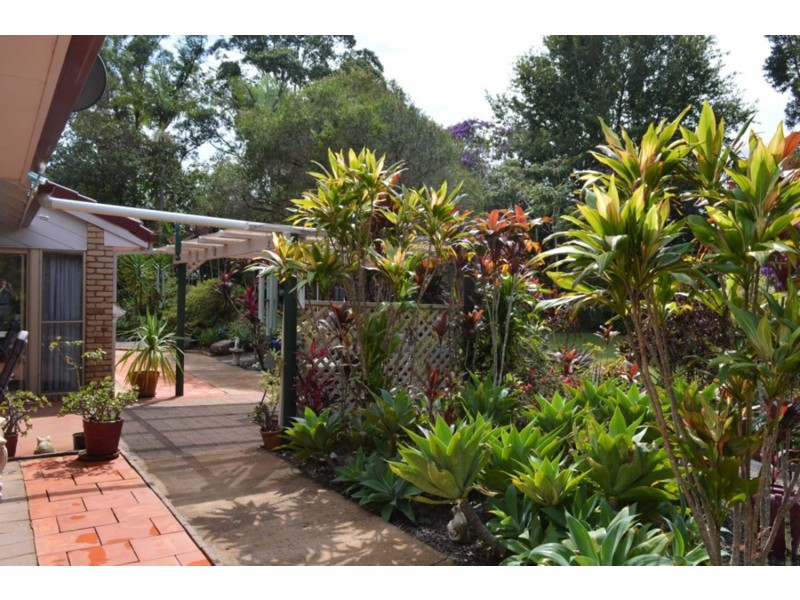 2-4 Glover Court, Montville QLD 4560