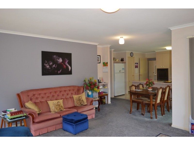 2-4 Glover Court, Montville QLD 4560