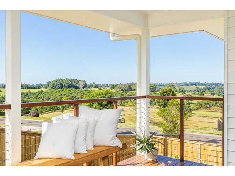 11 Cloudwalk Drive, Maleny QLD 4552