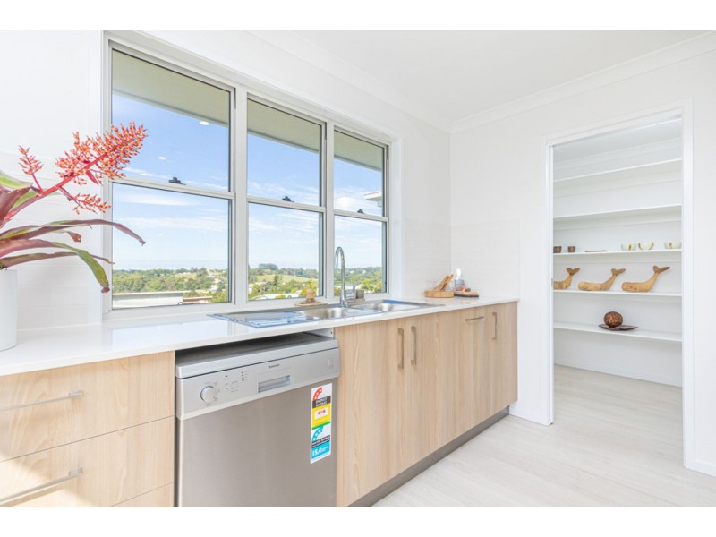 11 Cloudwalk Drive, Maleny QLD 4552