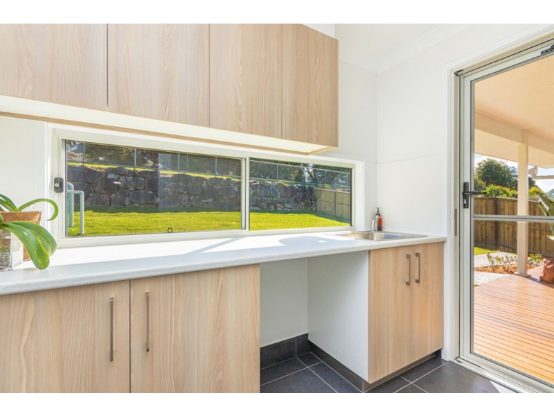 11 Cloudwalk Drive, Maleny QLD 4552