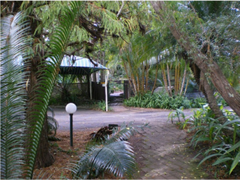 136 Flaxton Drive, Mapleton QLD 4560