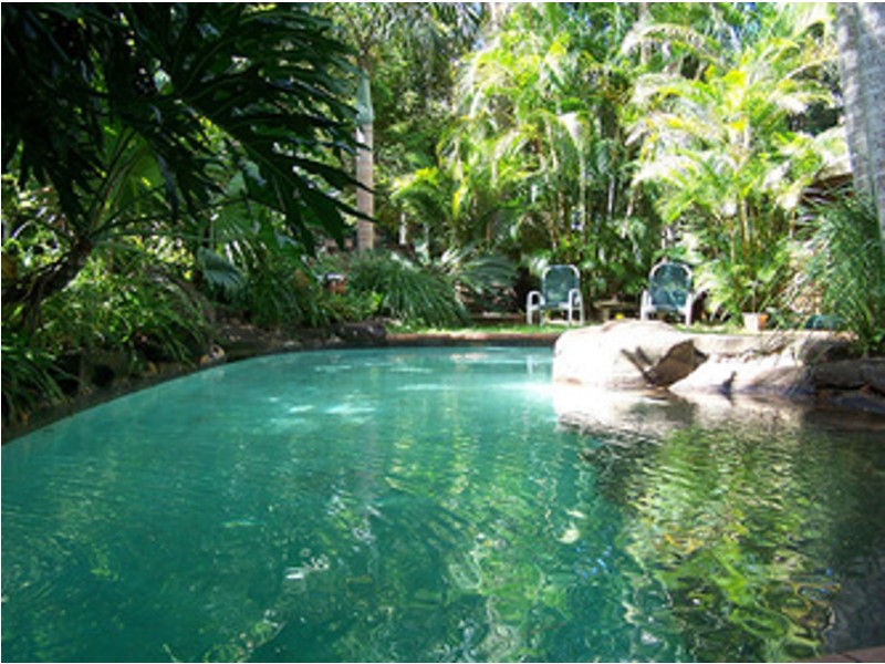 136 Flaxton Drive, Mapleton QLD 4560