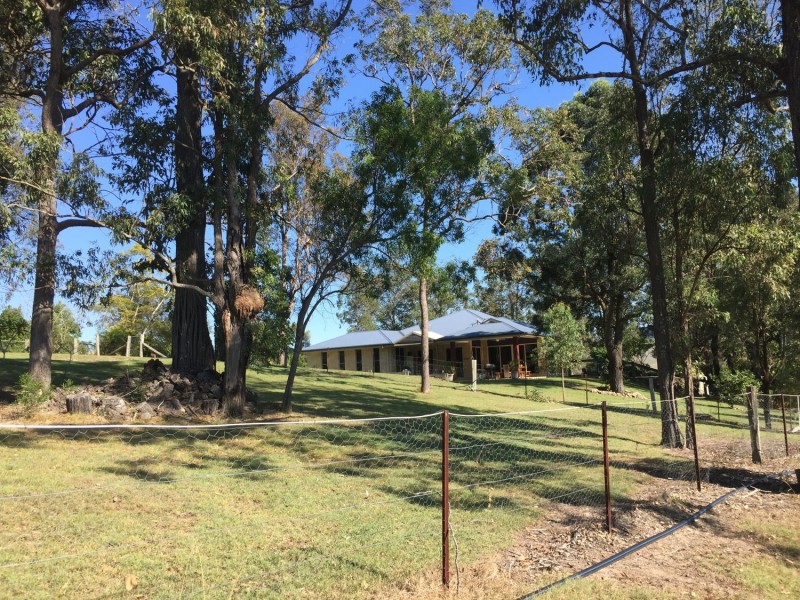 54 Park Drive, Sandy Creek QLD 4515
