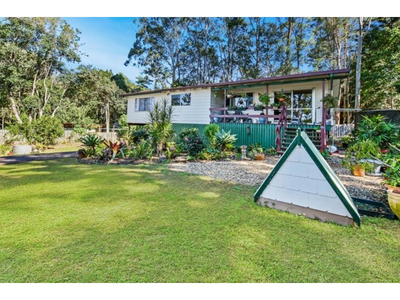 132 Flaxton Dive, Mapleton QLD 4560