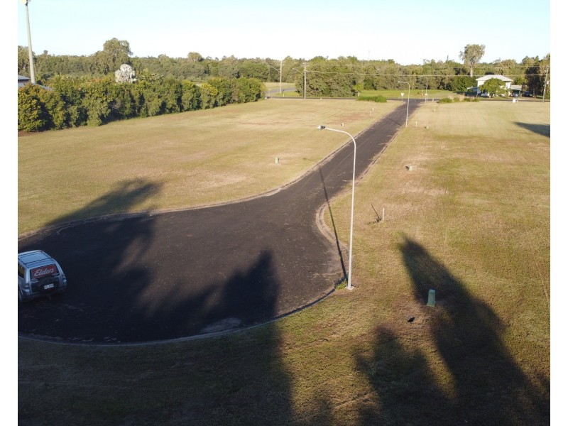 Lot 5 Vipiana Drive, Tully Heads QLD 4854