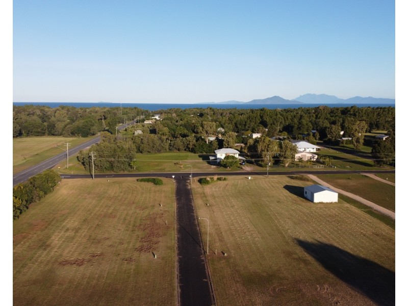 Lot 5 Vipiana Drive, Tully Heads QLD 4854