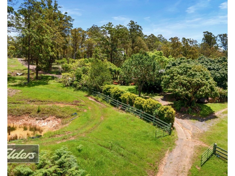 20 Kenins Road, Downsfield QLD 4570