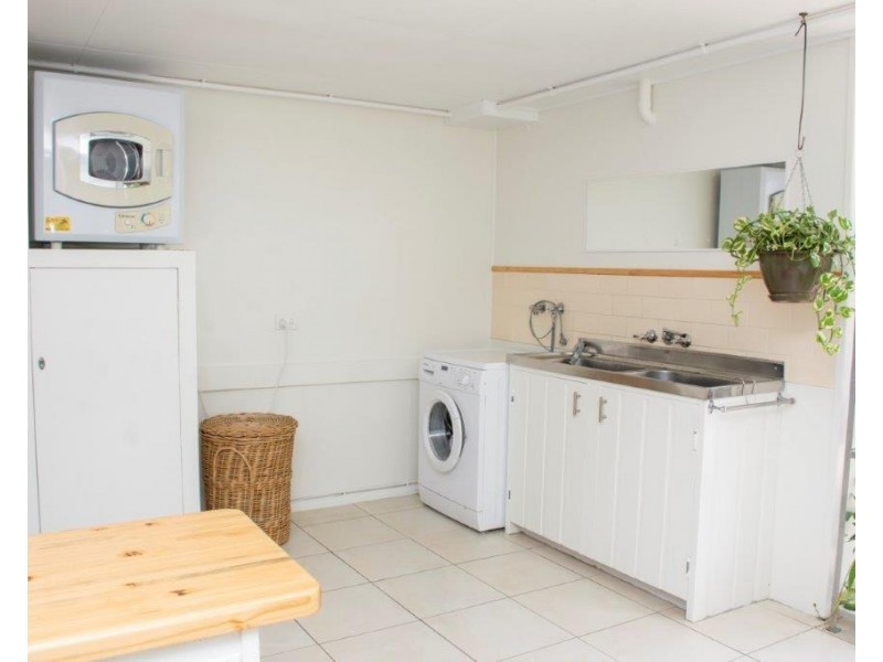 24 O’Brien Street, Granville QLD 4650