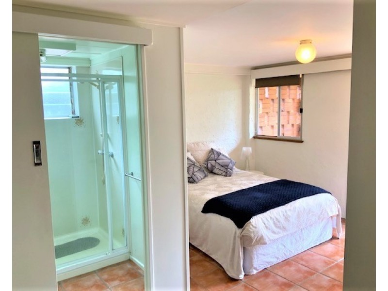 24 O’Brien Street, Granville QLD 4650