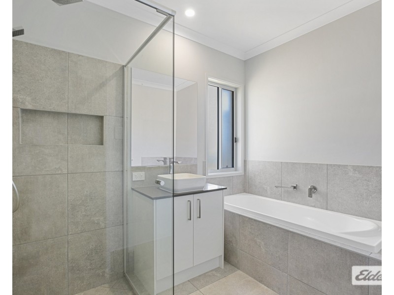 16 Water Lilly Court, Pie Creek QLD 4570