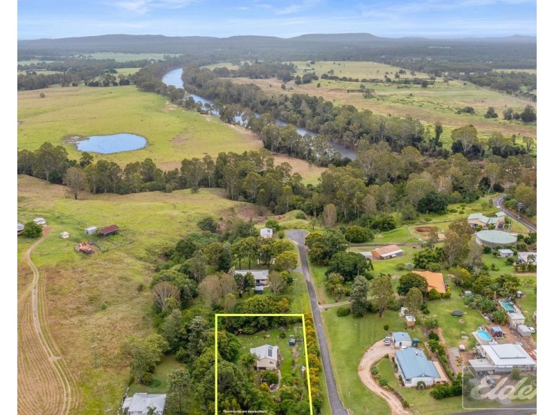 8 Larner Street, Tiaro QLD 4650