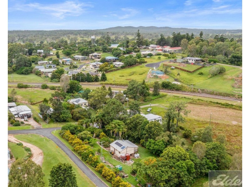 8 Larner Street, Tiaro QLD 4650