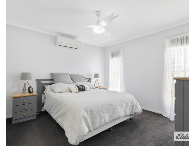 18  Majestic Place, Jones Hill QLD 4570