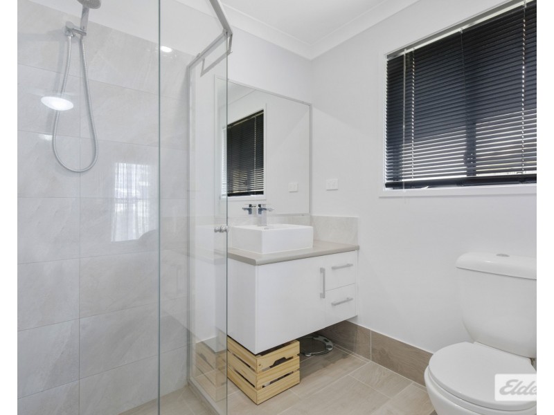 18  Majestic Place, Jones Hill QLD 4570