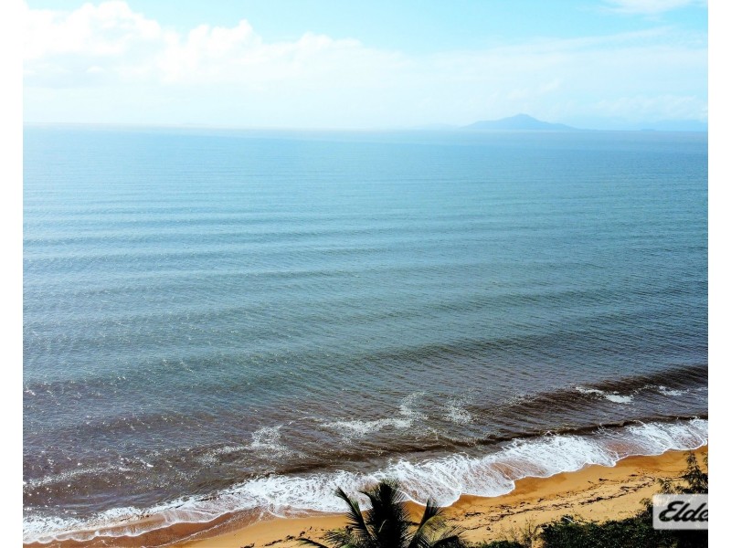 21 Casuarina Street, Tully Heads QLD 4854