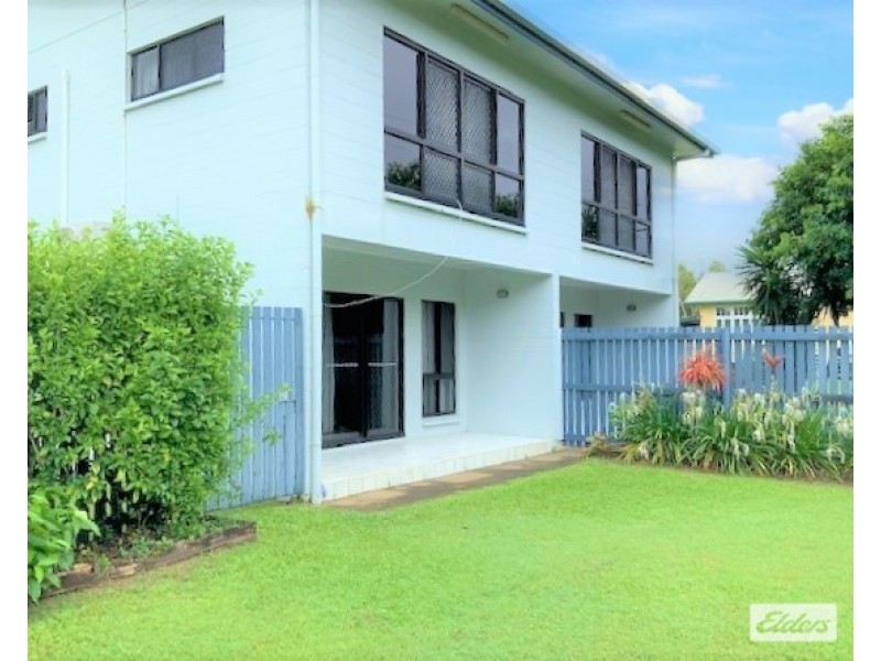 117 Taylor Street, Tully Heads QLD 4854